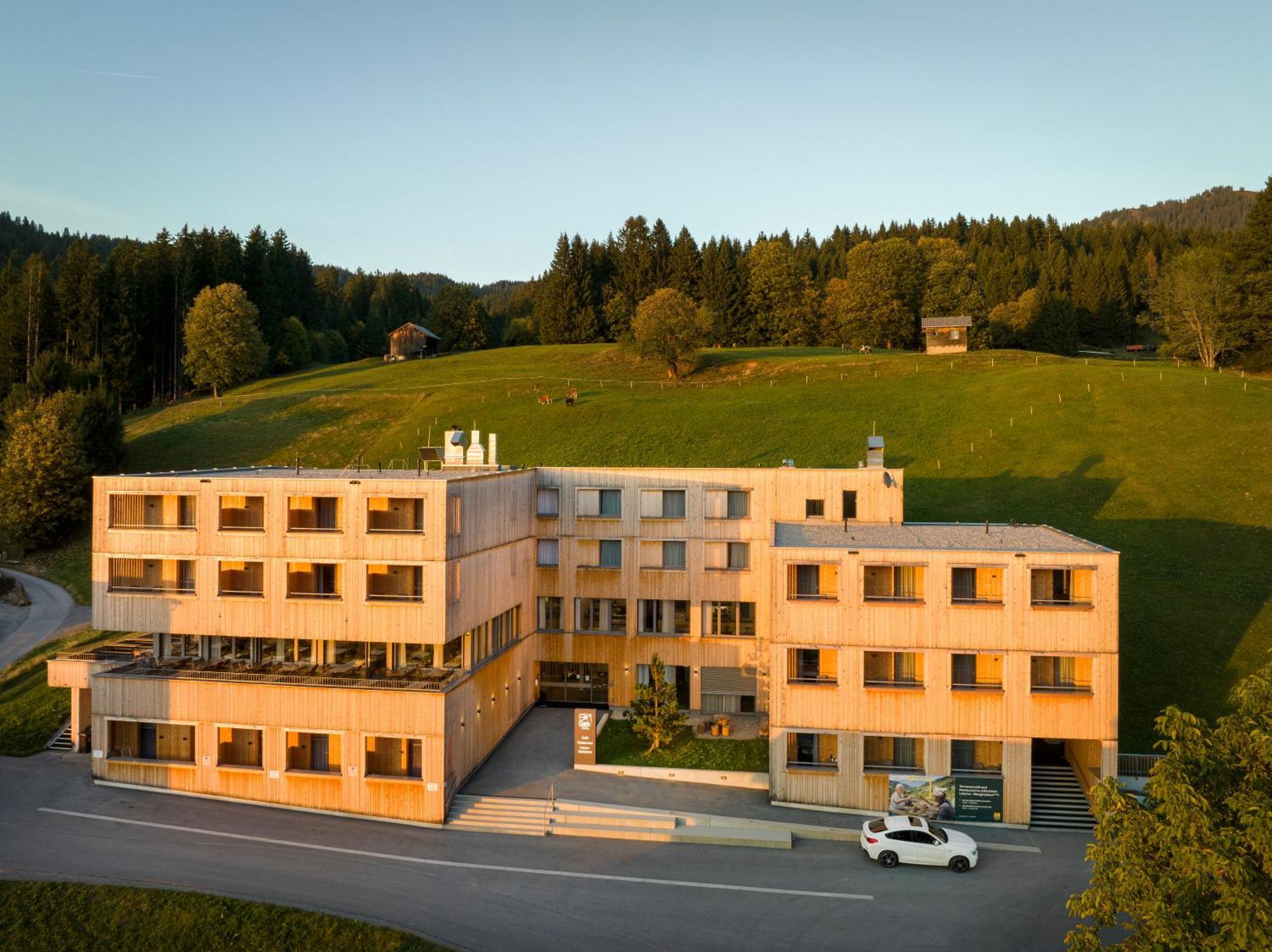 Jufa Hotel Laterns - Klangholzhus Exterior foto